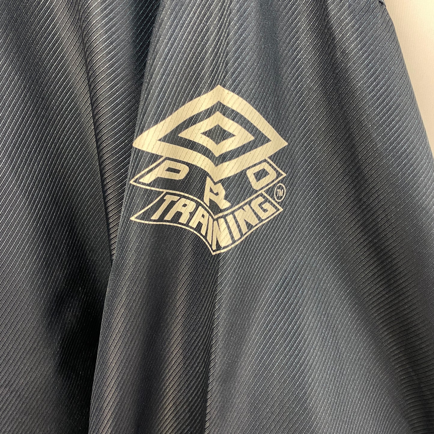 Umbro Pro Training XL Windbreaker Jacket