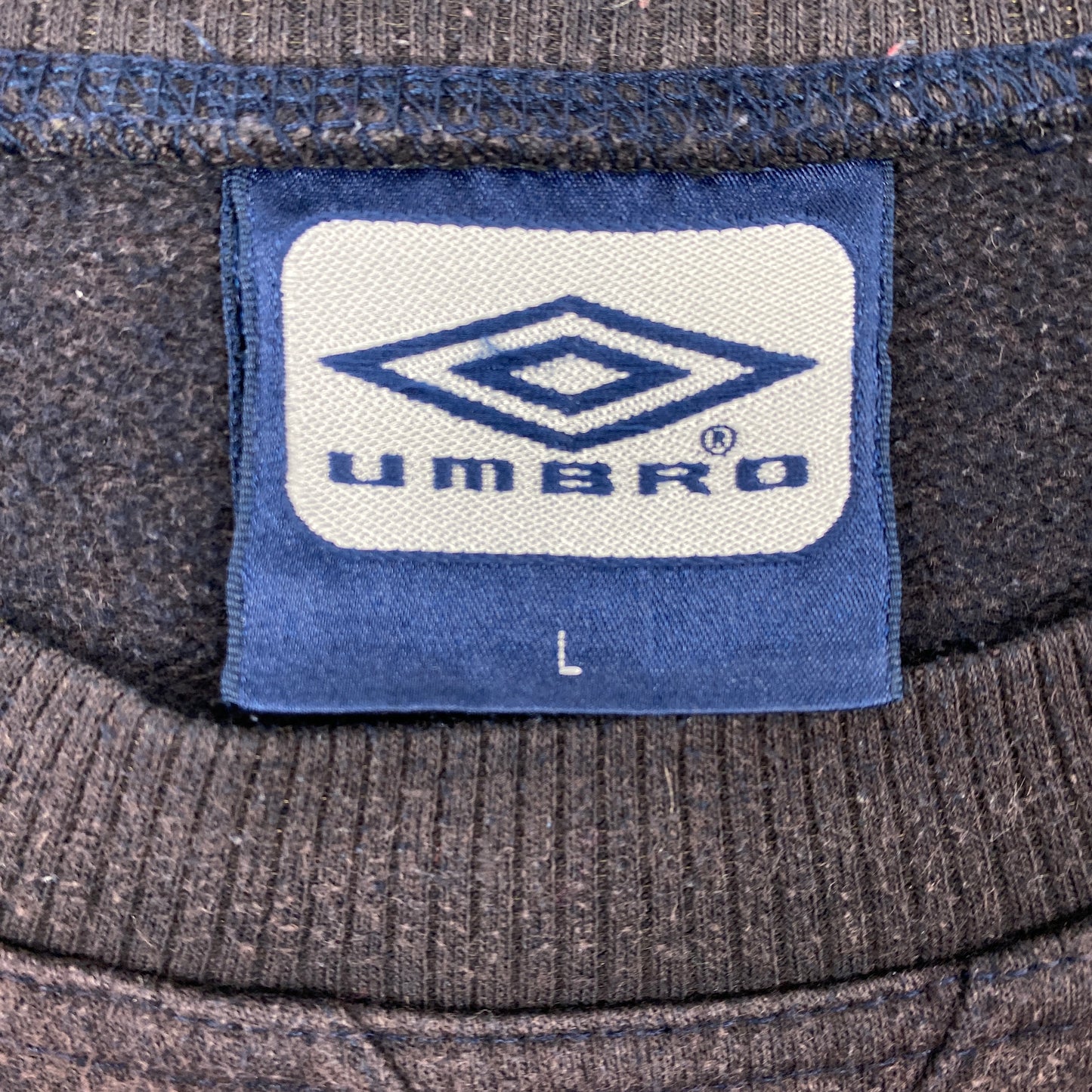 Sudadera Crewneck Umbro (L)