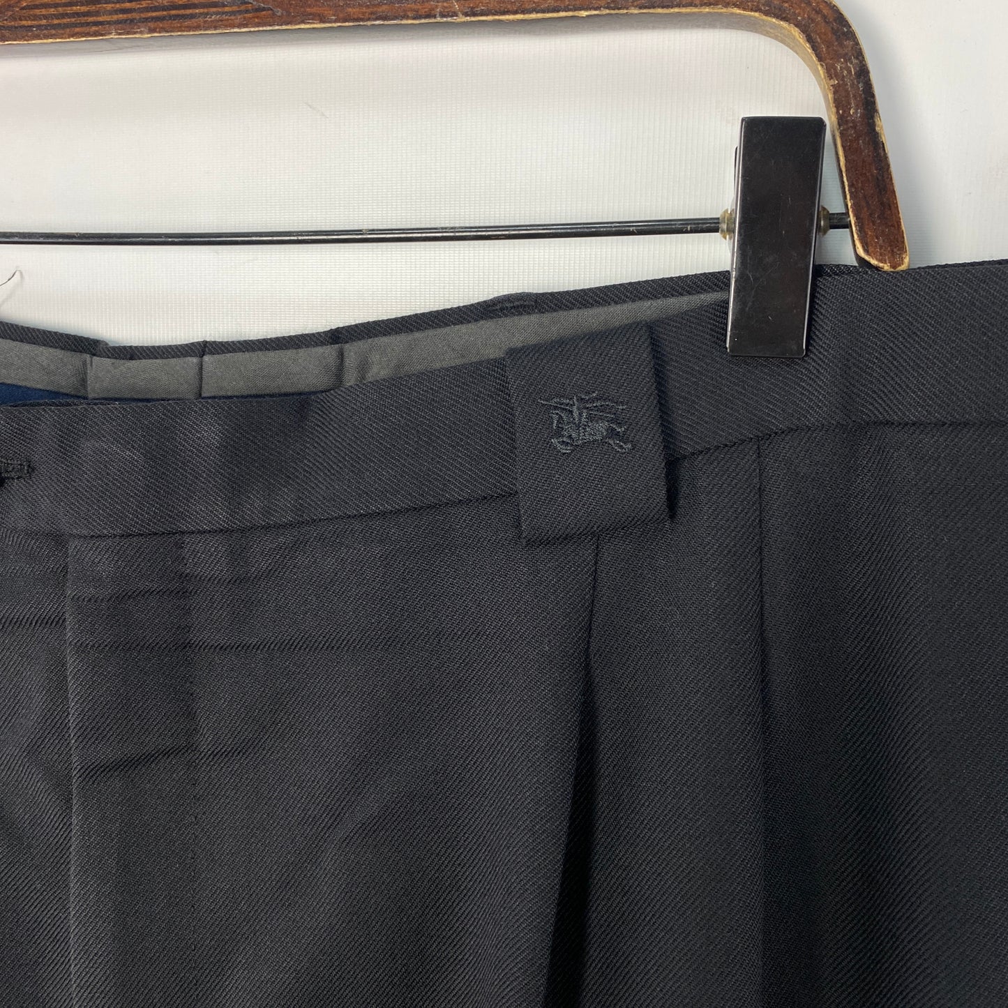 Pantalón Burberry 42 Negro