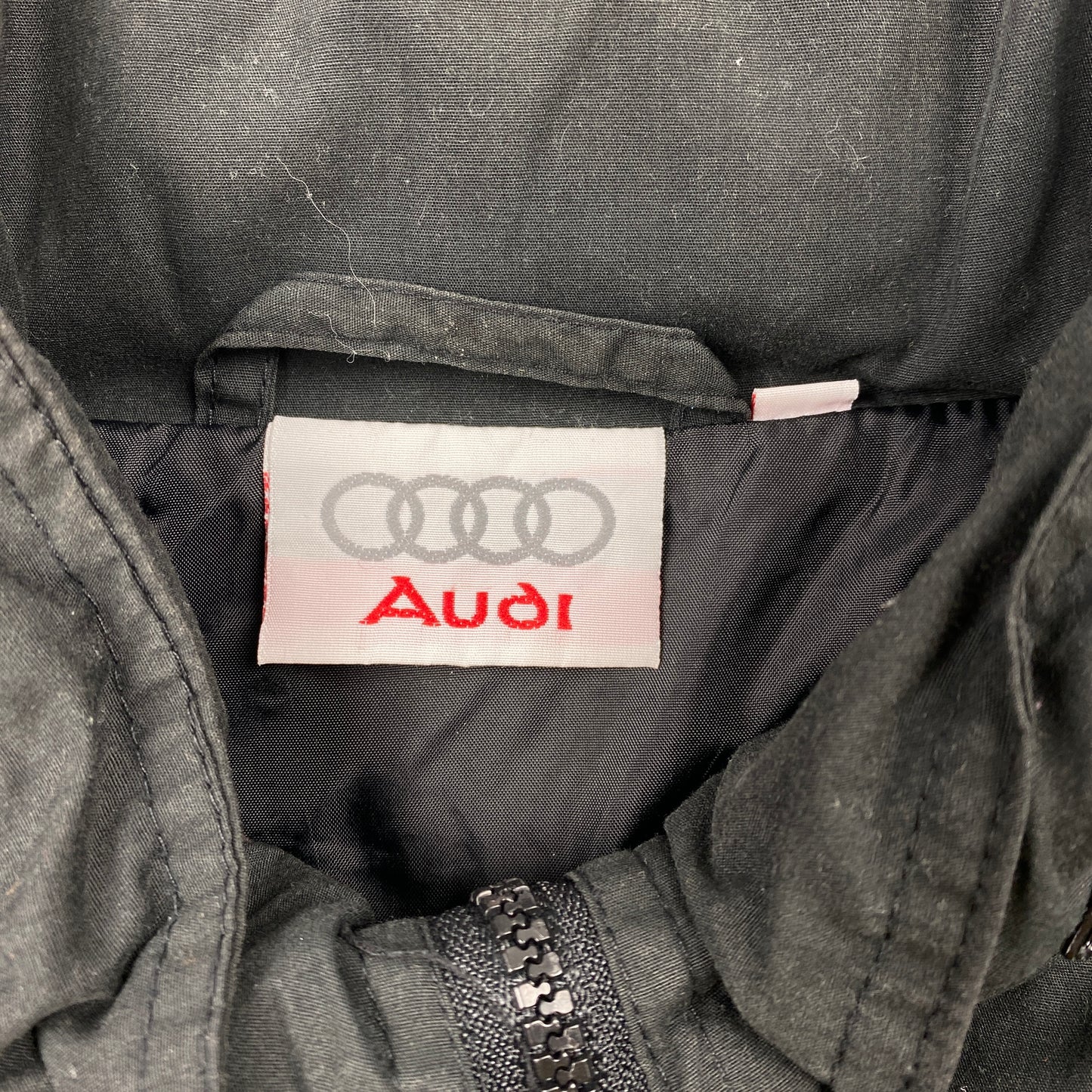 Chaqueta Audi vintage (XL)