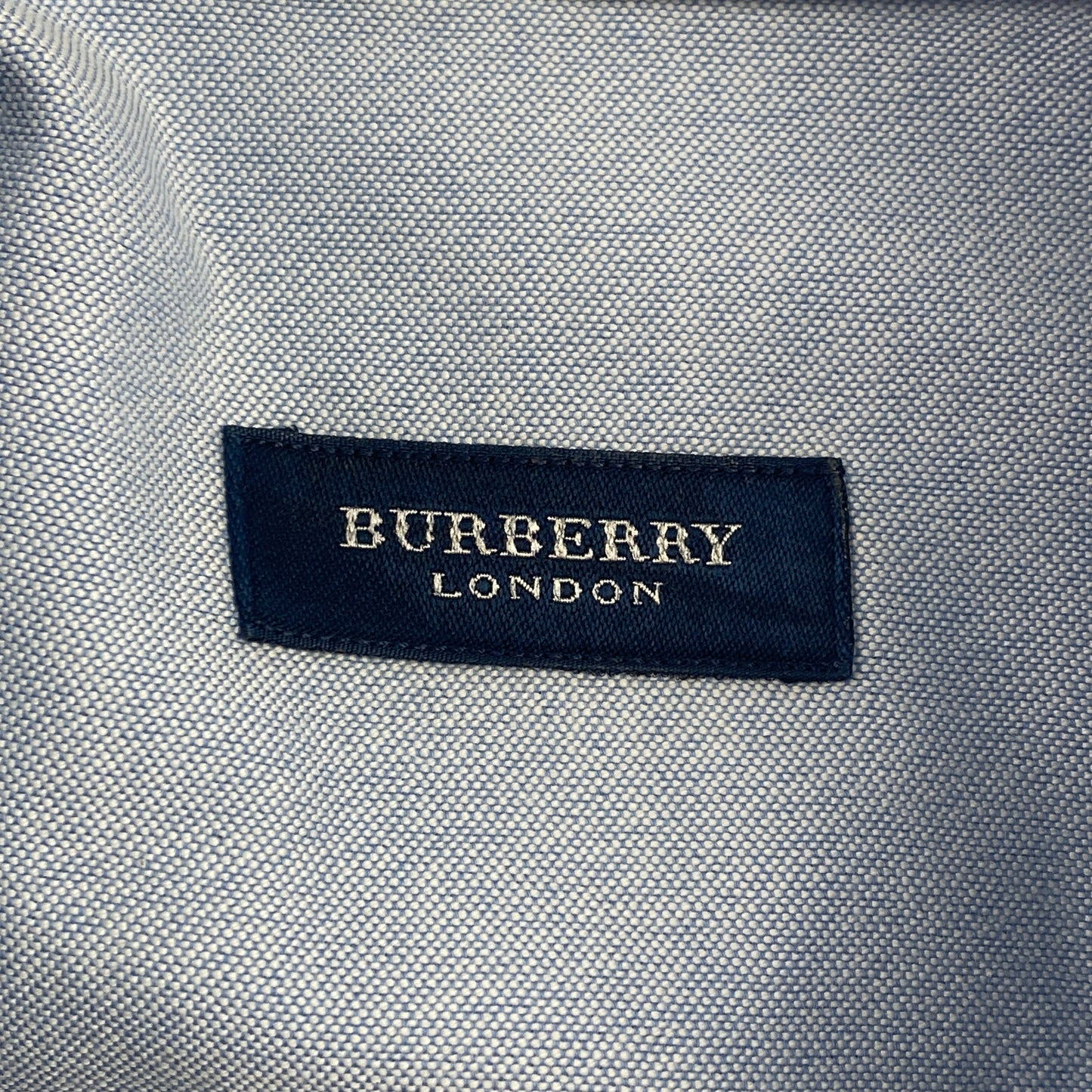 Camisa Burberry lisa (XL+)