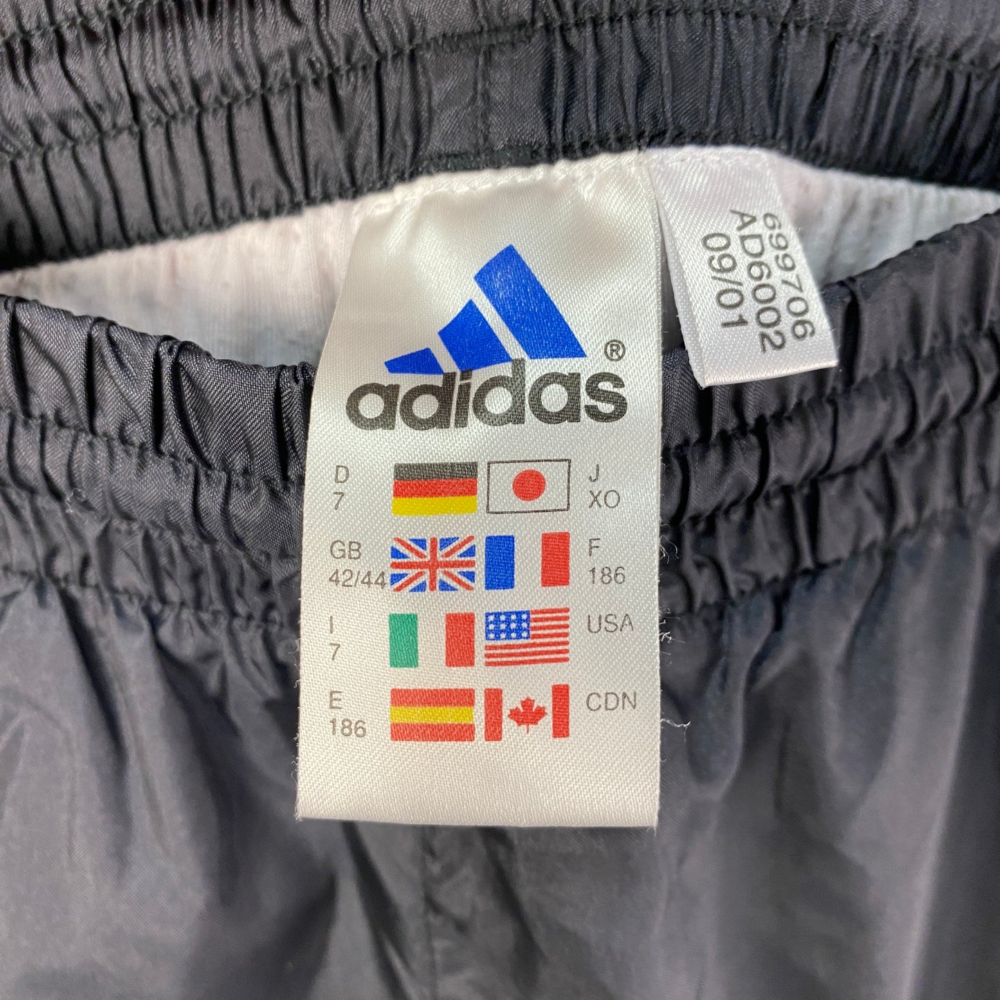 Adidas 2000s XL Thin Pants