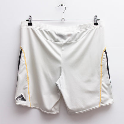 Pantalon corto Adidas Real Madrid (S)